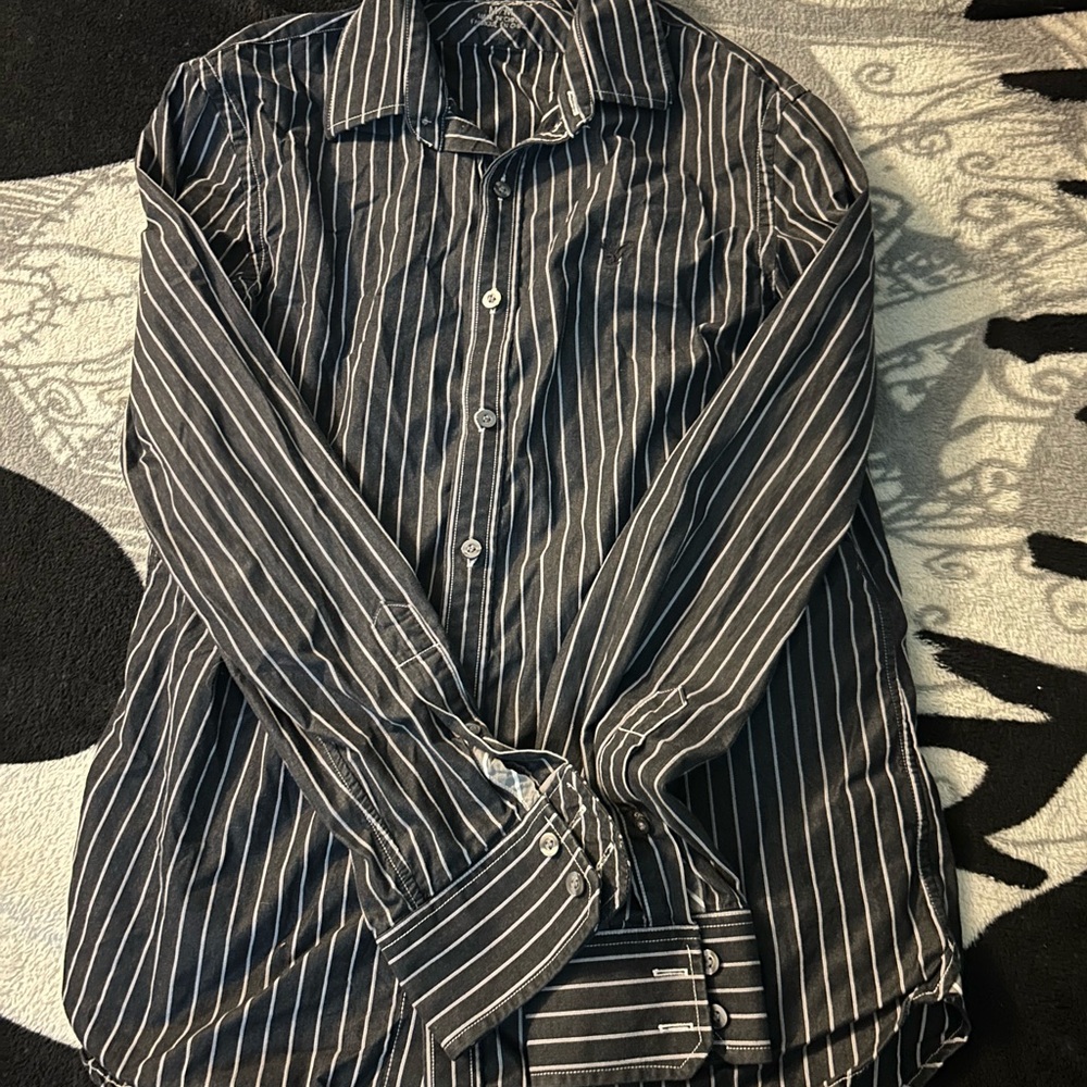 American Eagle Outfitters Black and White Casual Button Down Shirt